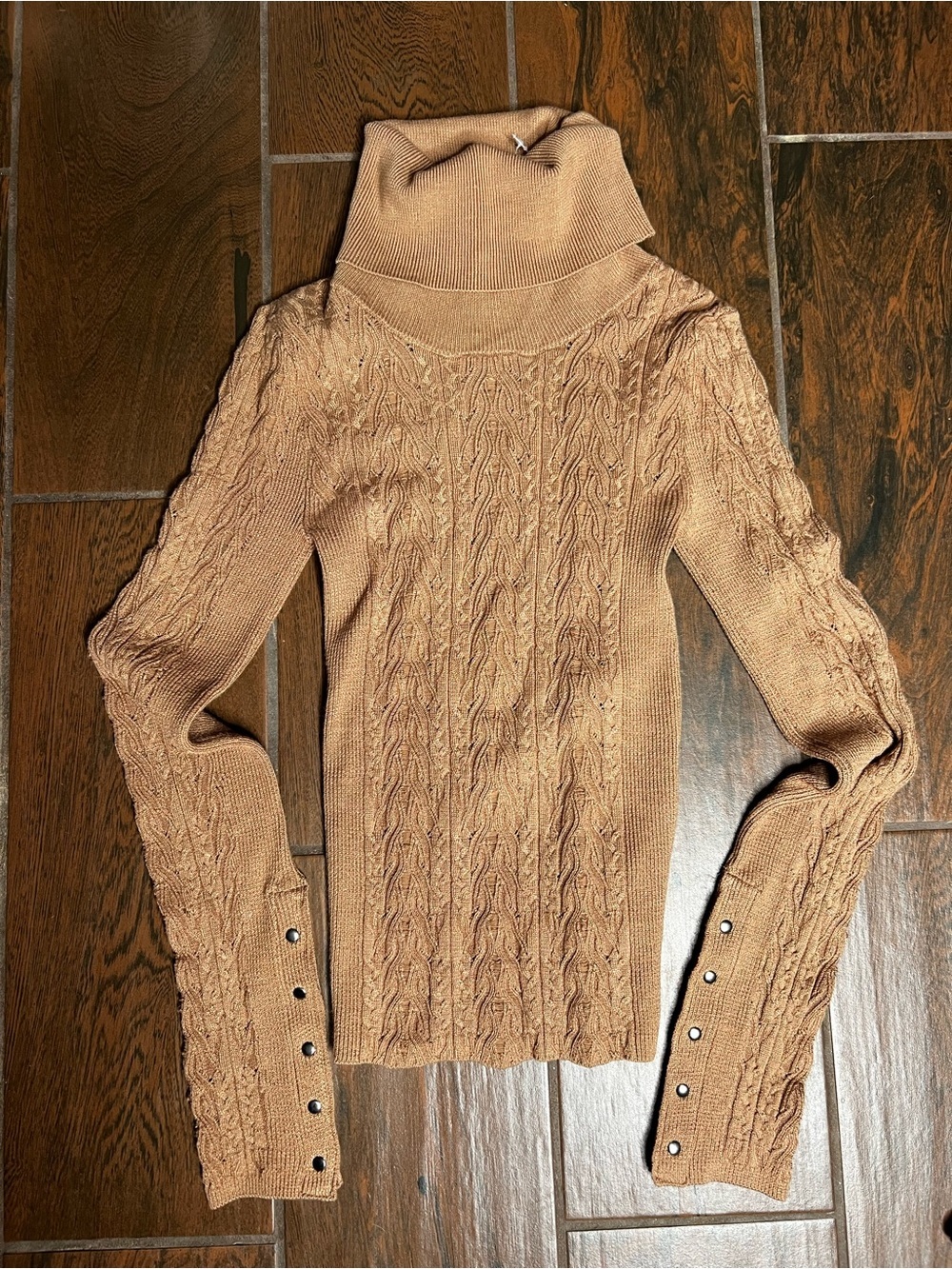 Free People XS Camel Cable Knit Turtleneck Sweater Fitted Long Sleeve Cozy Boho